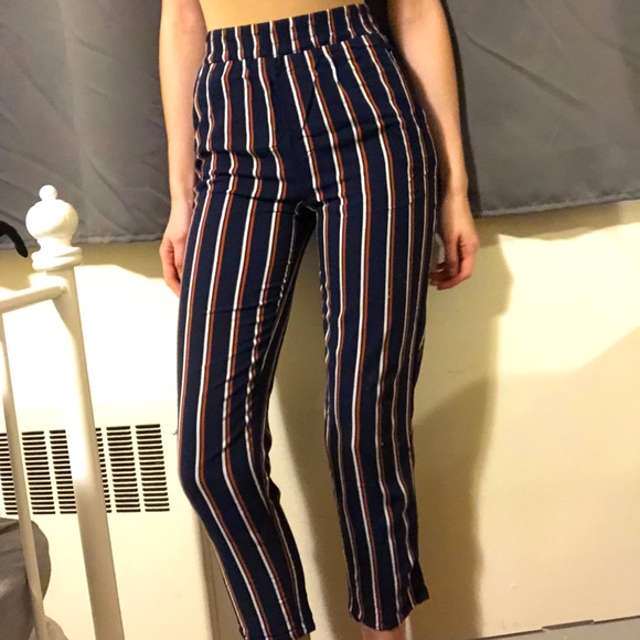 Vertical Striped High-Waisted Trousers - Picture 2 of 3